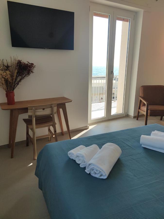 Sfumature D'Amare Hotel Monopoli Buitenkant foto